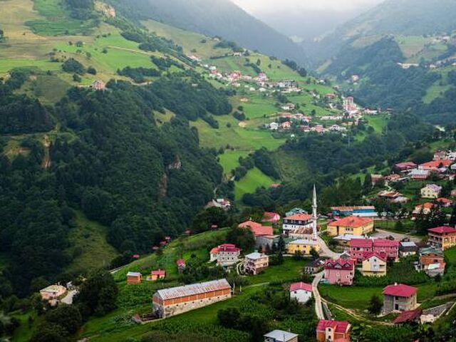 Iconic Black Sea Highlands and Batumi Tour | 4-Night Stay, Departing from Eskişehir